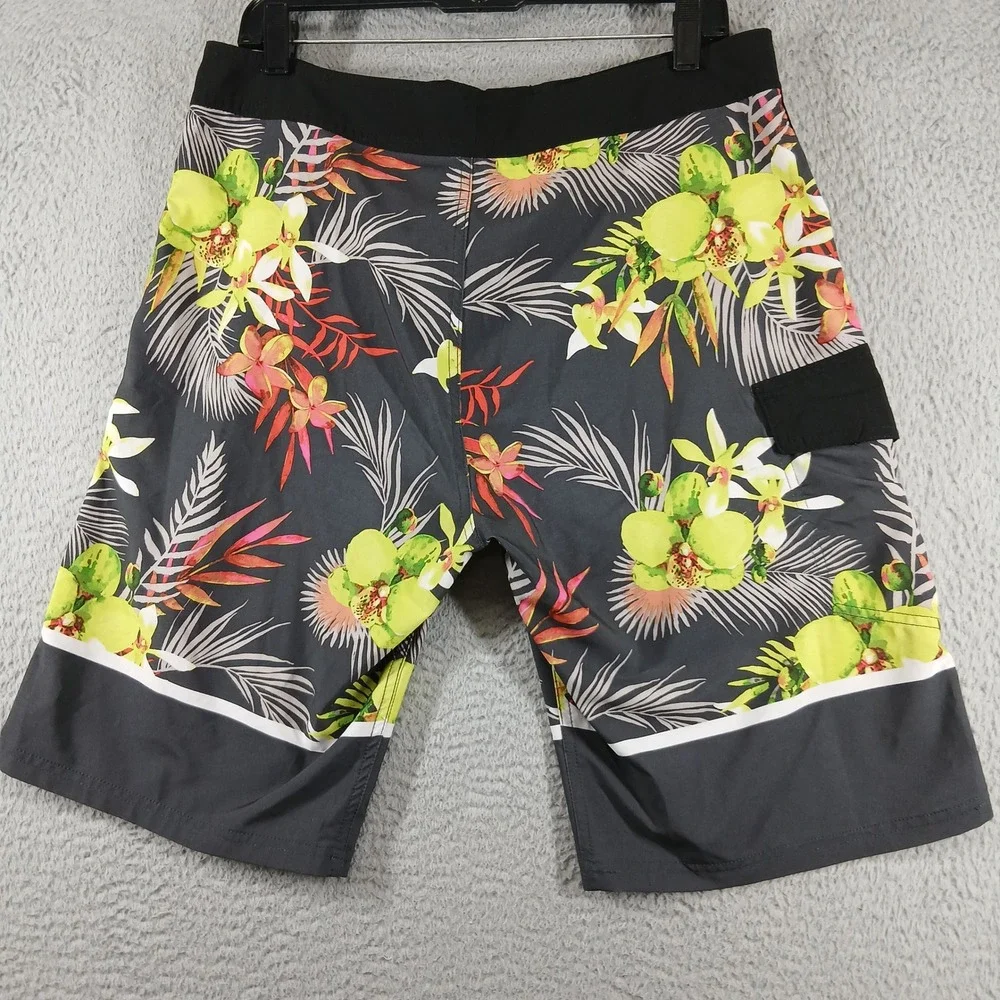 Ocean Pacific OP Flex‎ 4-Way Stretch Floral Board Shorts 32 Gray